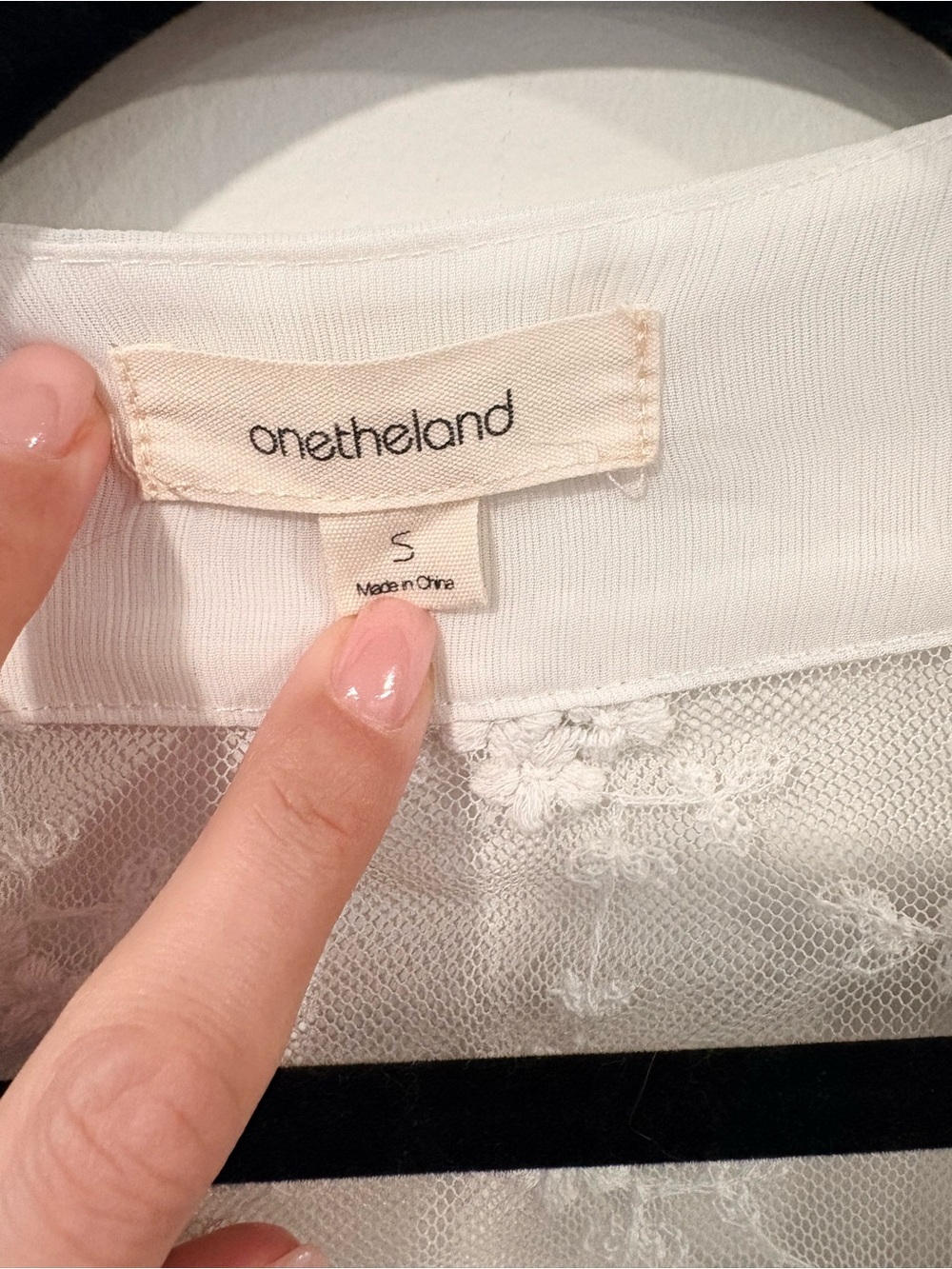 Onetheland White Lace Embroidered Kimono Cardigan | Boho Festival Cover Up - Picture 5 of 7